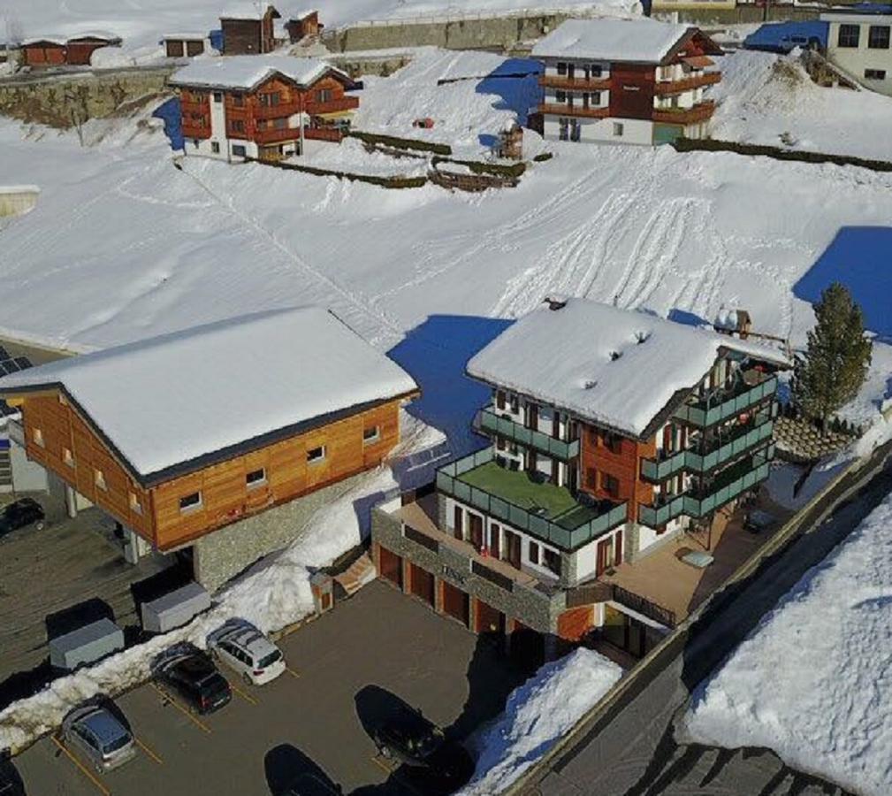 B&B Azapartments Lunic Grächen Exterior foto